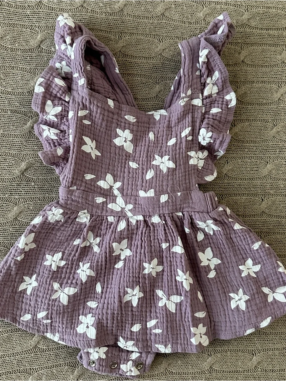 EUC 5pc Baby Girl Romper Bundle, Floral Lace, 24 Months